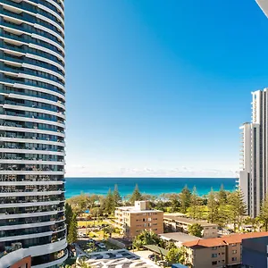 peppers-broadbeach.queenslandhotels.net/
