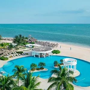 hotel-iberostar-rose-hall-beach-resort-spa.comcaribbean.com/